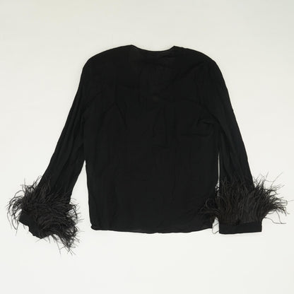 Black Solid Long Sleeve Blouse