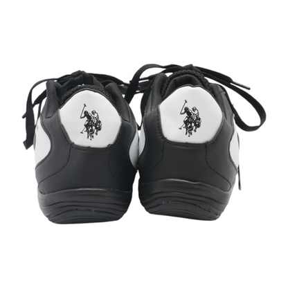 Black Low-Top Athletic Shoes
