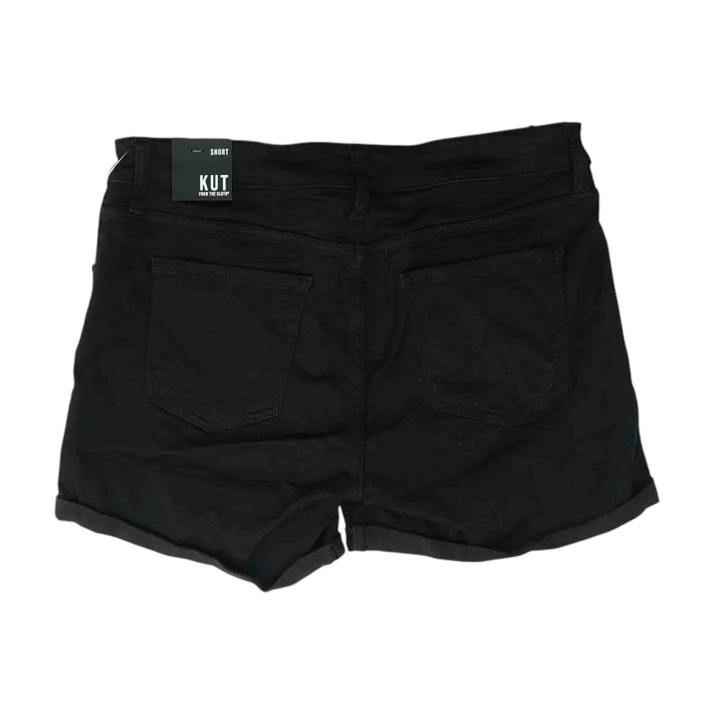 Black Solid Casual Shorts