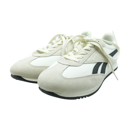 Low-Top Athletic Shoes