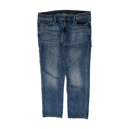 Straight Jeans