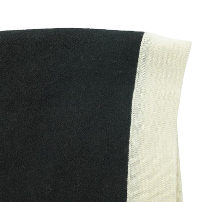 CC Logo Scarf with Ivory Trim