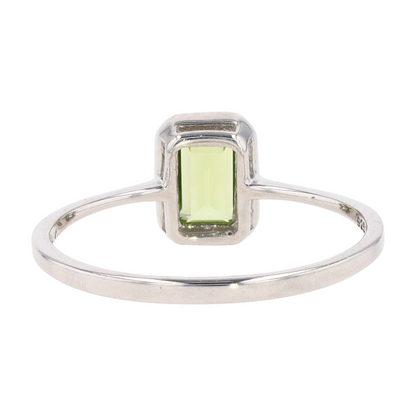 1/2 ctw Sterling Silver Peridot Fashion Ring