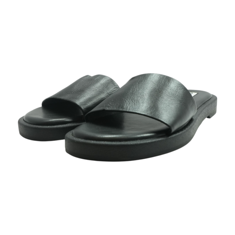 Black Flat Sandals