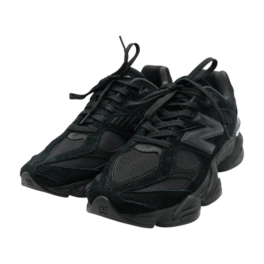 9060 Low-Top Athletic Shoes