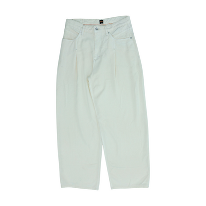 Ivory Relaxed Jeans