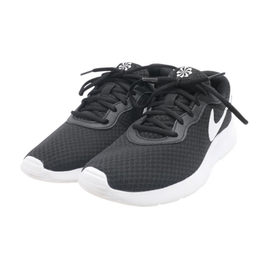 Tanjun Low-Top Athletic Shoes