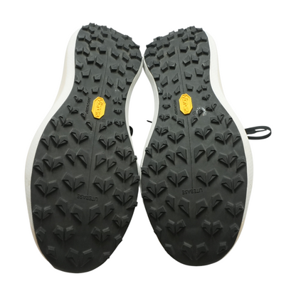 Tan Low-Top Athletic Shoes