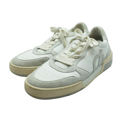 Gray Low-Top Athletic Shoes