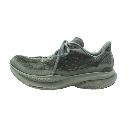 Mach 6 Low-Top Athletic Shoes