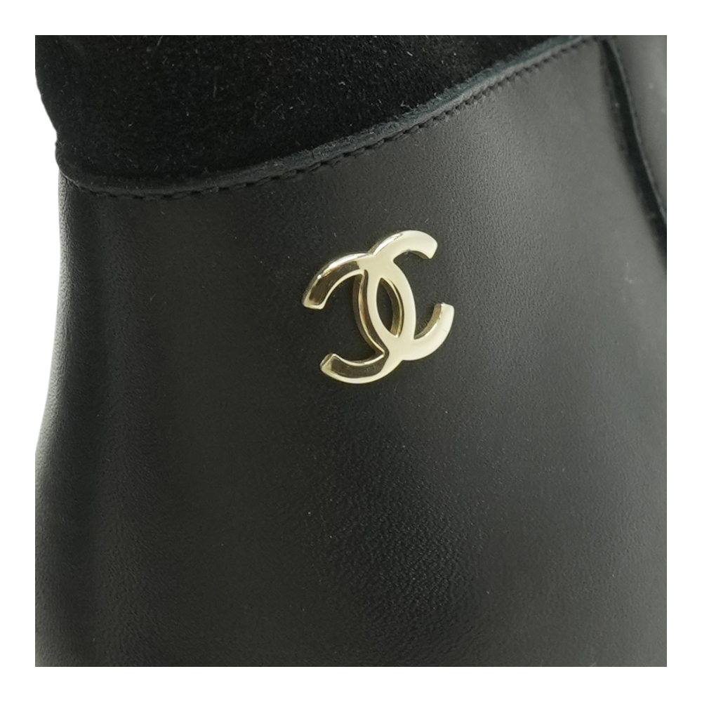 Interlocking CC Logo Moto Boots in Black