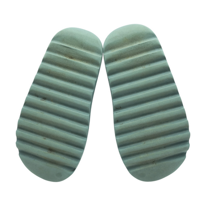 Yeezy Slides in Slate Marine