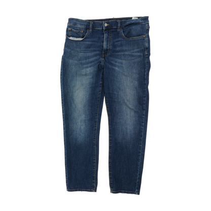 Athletic Jeans