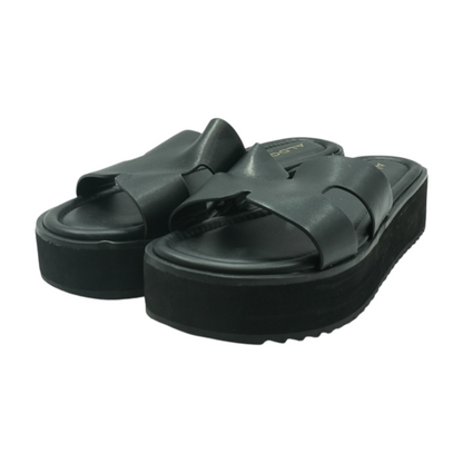 Black Wedged Sandals