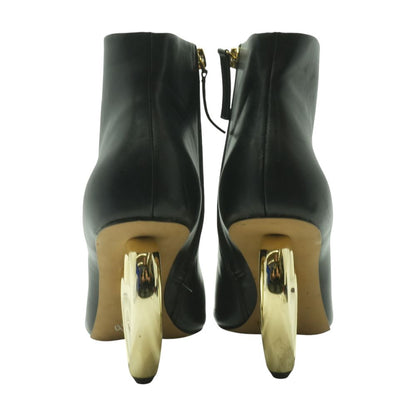 Black Pump Heels