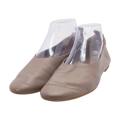 Everlane Brown Slip-On Flats – Image 2