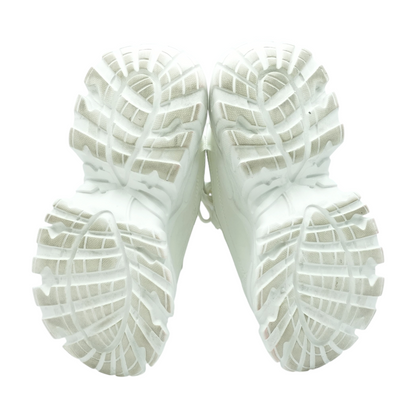 Lucky Step Low-Top Athletic Shoes