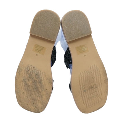 Black Flat Sandals