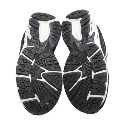 Black Athletic Shoes