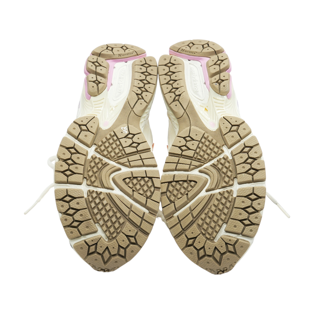 1906 Low-Top Athletic Shoes