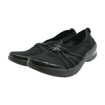 Niche Knit Slip-On Slip-On Athletic Shoes