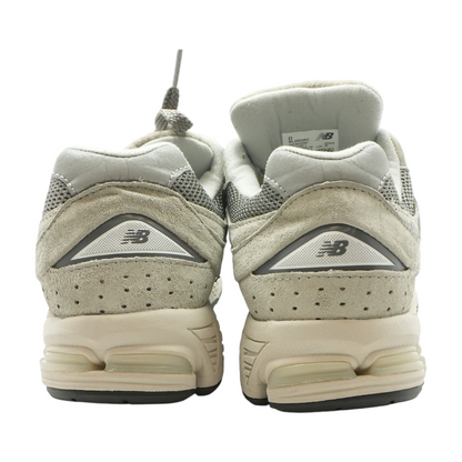 2002R Low-Top Athletic Shoes