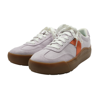 Time Off Win Low-Top Athletic Shoes