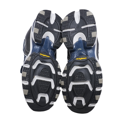 Vigor 3.0 Low-Top Athletic Shoes