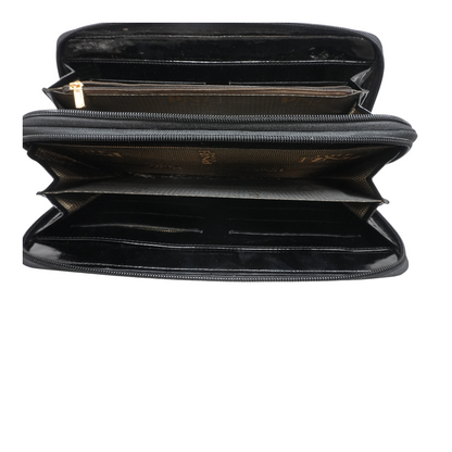 Black Clutch