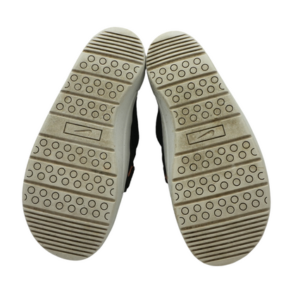 Offline Low-Top Athletic Shoes