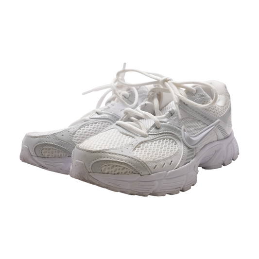 V5 RNR Athletic Shoes
