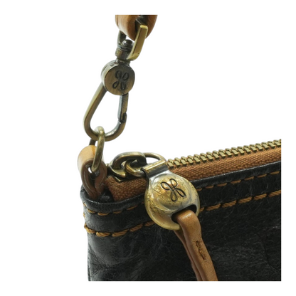 Shoulder Baguette Bag in Black Glazed Leather