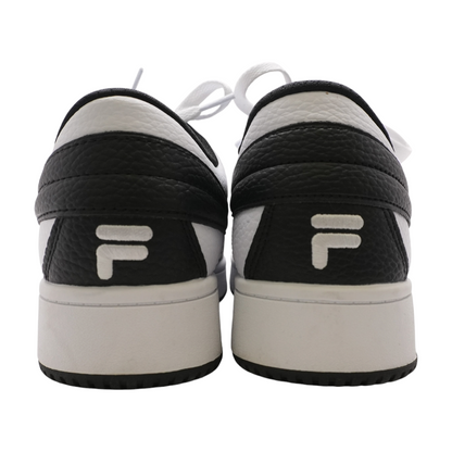 A Low Low-Top Athletic Shoes