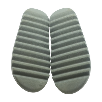 Yeezy Slides in Slate Grey Slip-On Athletic Shoes