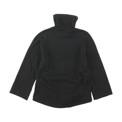 Black Solid Sweatshirt Pullover