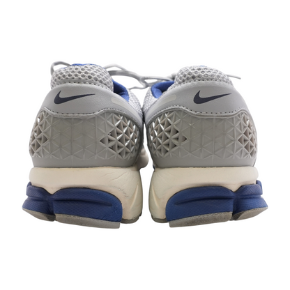 Zoom Vomero 5 Yankees Low-Top Athletic Shoes