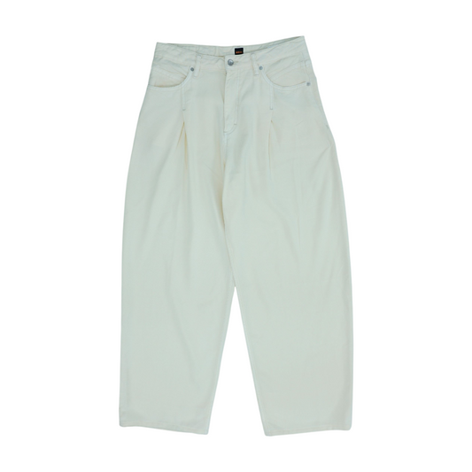Ivory Relaxed Jeans