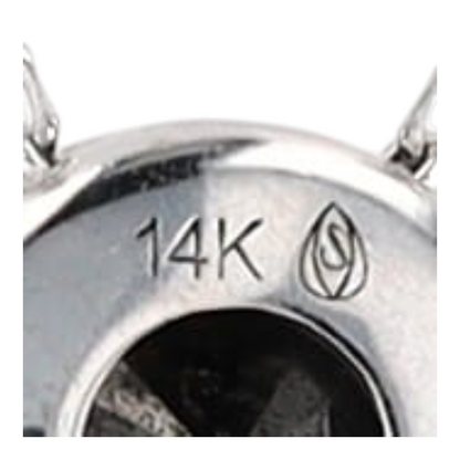 14K White Gold Diamond Pendant Necklace