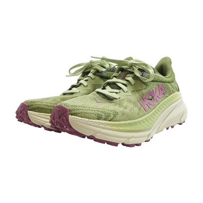 One Challenger ATR 7 Low-Top Athletic Shoes