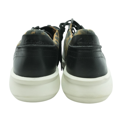 Un Rio Sprint Low-Top Athletic Shoes