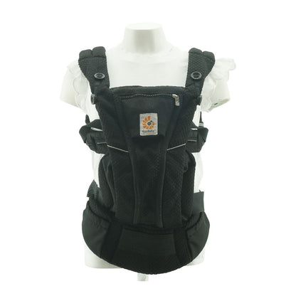 Black Geometric Infant Carrier