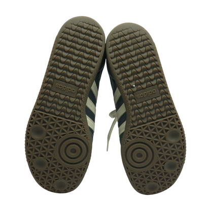 Samba Low-Top Athletic Shoes