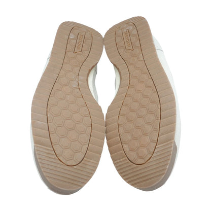 White Low Top Athletic Shoes