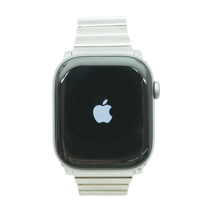 46mm Series 11 Silver Smartwatch Silver Band M/L