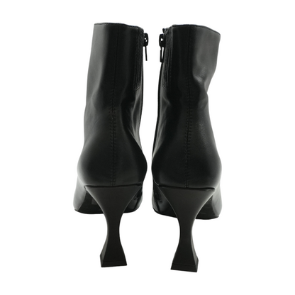 Black Winter Boots