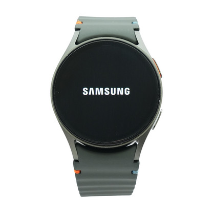 40mm Forerunner 55 Silver Smartwatch Green Band Small
