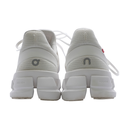 Cloudswift 3 Low-Top Athletic Shoes