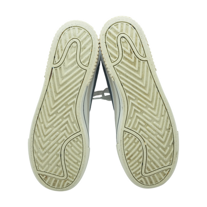 Court Legacy Lift Low-Top Athletic Shoes