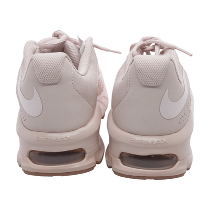 Air Max Fire Low-Top Athletic Shoes