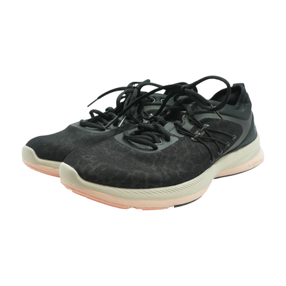Dynamic Pro Cross Athletic Shoes